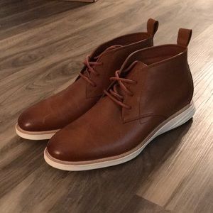 Cole Haan GrandEvolution Chukka Boots
